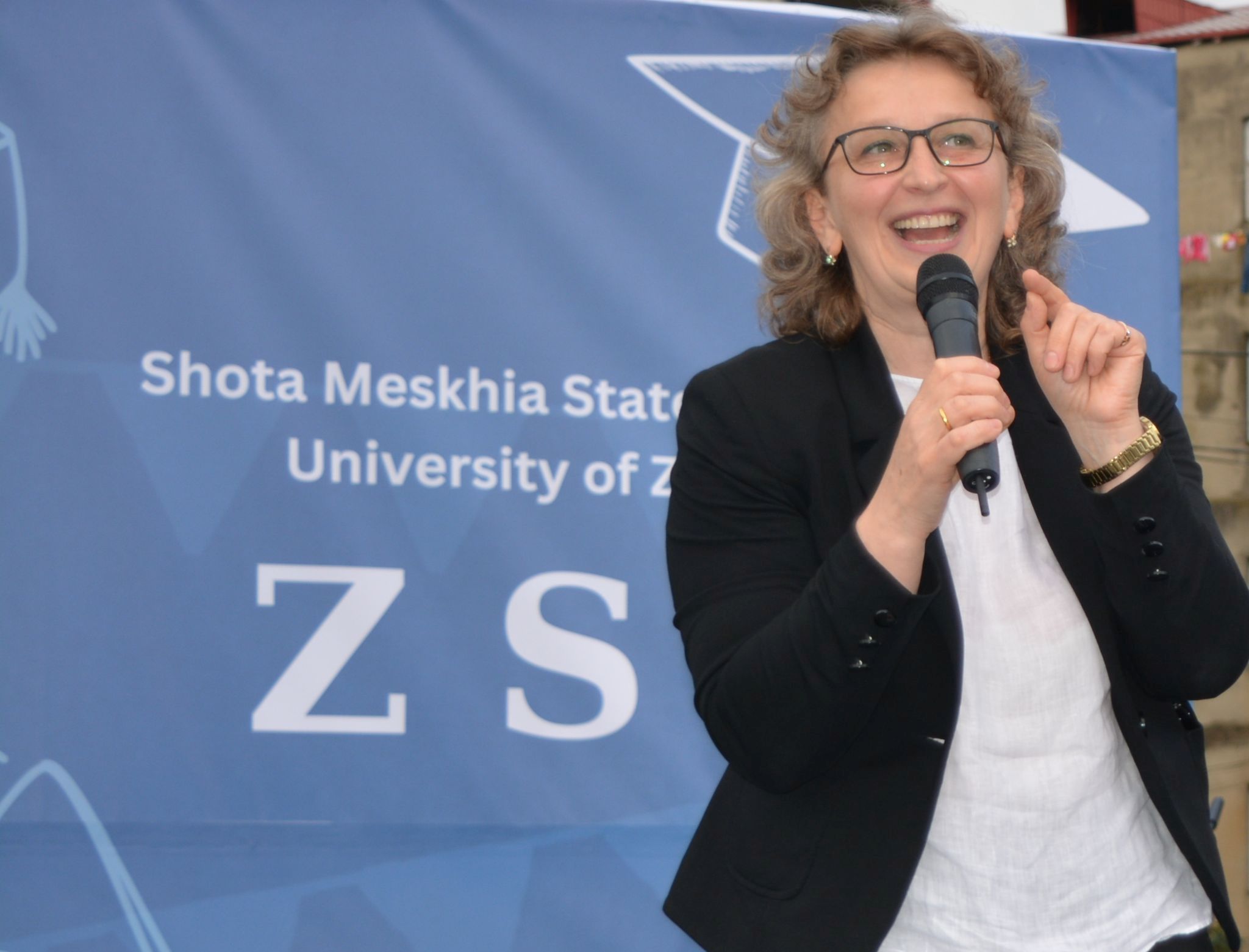 310665140_185040840681248_615292815288986256_n (1).jpg